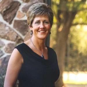 Meet your Posher, Helen